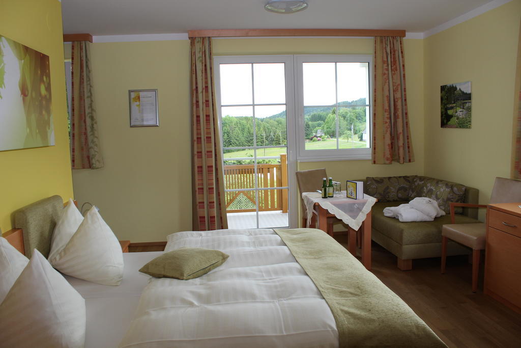 Gasthof-Pension Nordwald Harbach  Zimmer foto